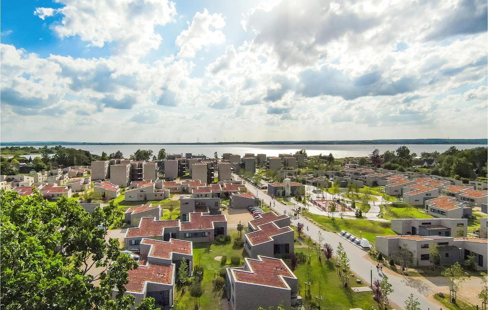 Stunning apartment in Lembruch-Dmmer See with 2 Bedrooms, WiFi&Indoor swimming pool Exterior foto